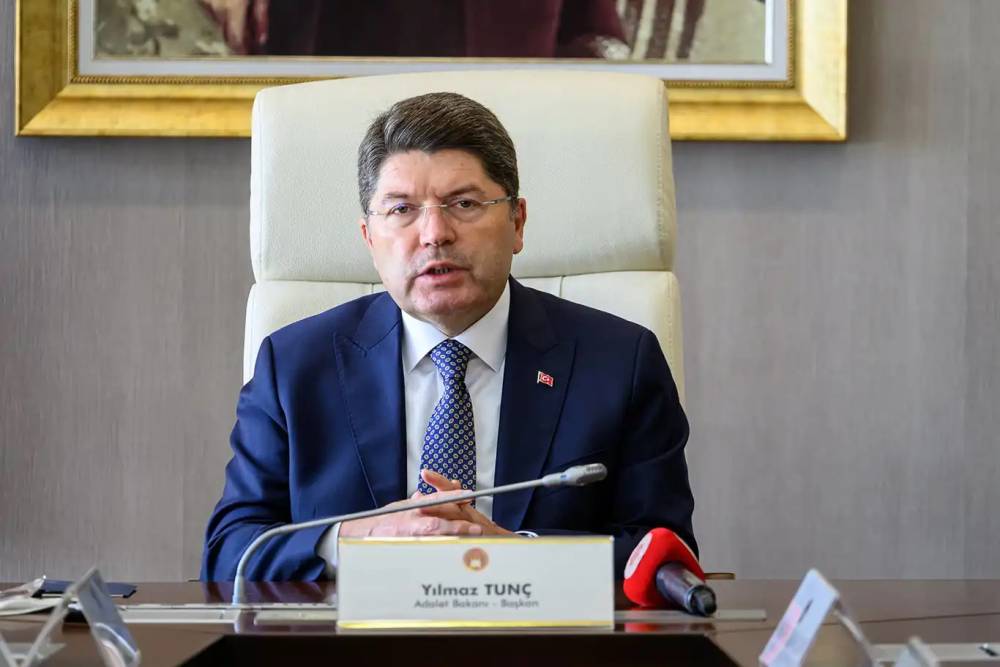 Bakan Tun&ccedil;&rsquo;tan Fatih&rsquo;te 2 aylık bebeğin &ouml;l&uuml;m&uuml;yle ilgili a&ccedil;ıklama