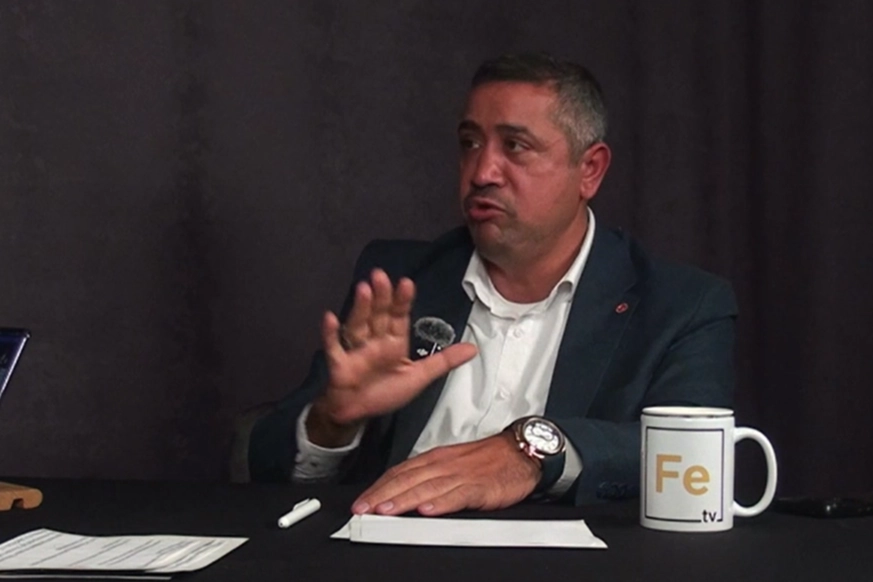 Fahrettin Savcı: Romanlar bu &uuml;lkenin asli unsurudur