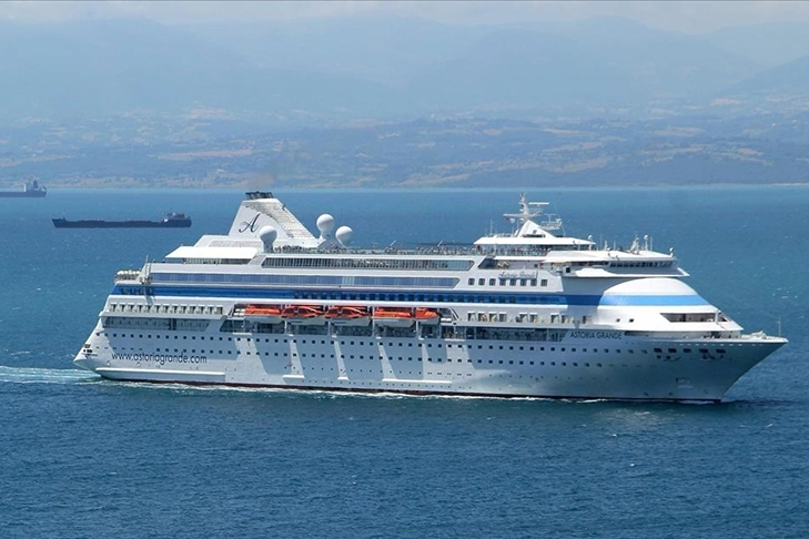 Kruvaziyer turizminde b&uuml;y&uuml;me s&uuml;r&uuml;yor
