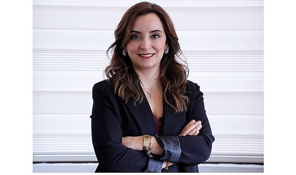 Gülüşlere Doğal Dokunuş: Zirkonyum Kaplama