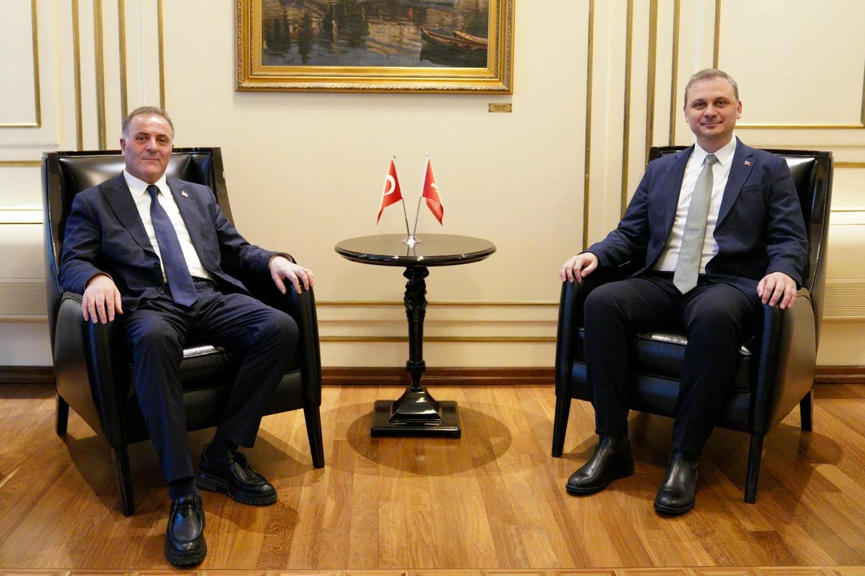 Beylikd&uuml;z&uuml;'nden İstanbul B&uuml;y&uuml;kşehir'e ziyaret