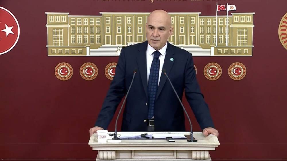 Turhan Çömez: 'AYM kararına uymuyorsanız bu ülke anayasal bir rejim değildir' 