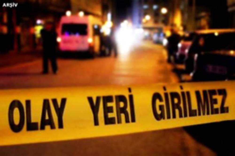 Esenyurt’ta servis minibüsü anne ve bebeğine çarptı: 1 ölü