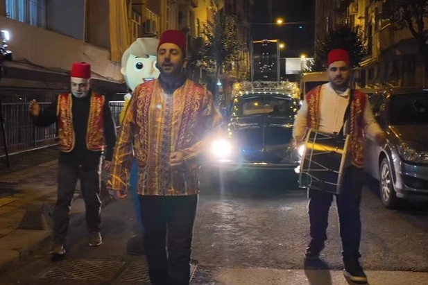 Esenler&rsquo;de davullu vosvoslar sokaklarda