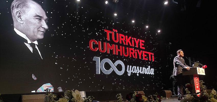 Bağımsız Türkiye Partisi (BTP) Genel Başkanı Hüseyin Baş, Cumhuriyetin 100. yılı şöleninde konuştu
