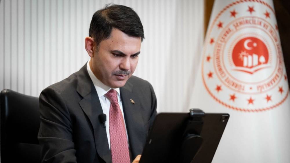 Bakan Kurum&rsquo;ndan &lsquo;deprem konutları&rsquo; iddialarına ne yanıt: &lsquo;Konutlar 2 yıl &ouml;demesiz, 18 yıl faizsiz&rsquo; 