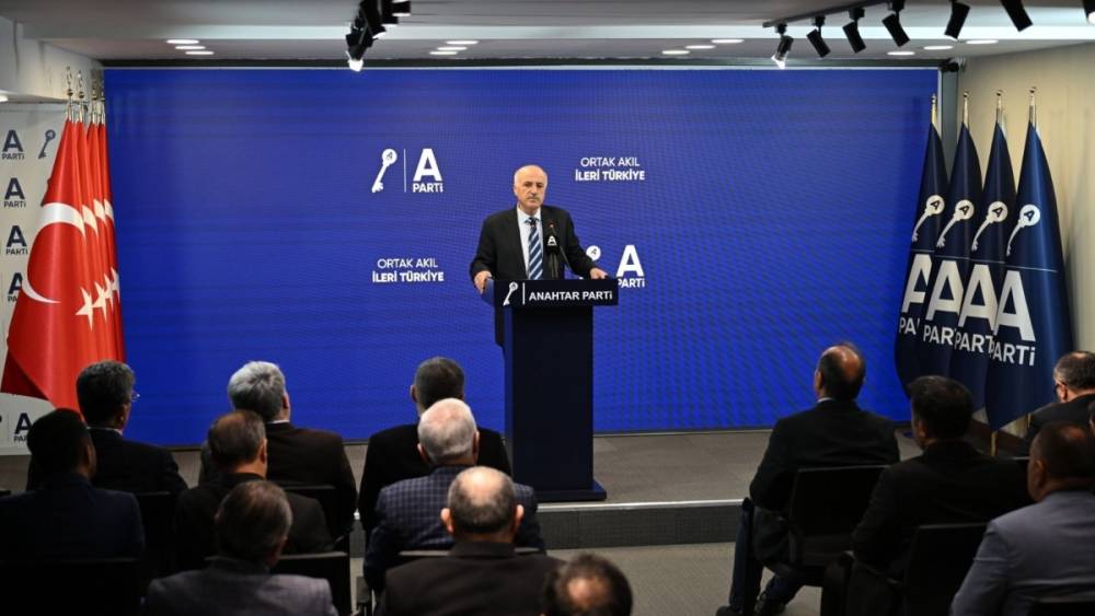 Anahtar Parti S&ouml;zc&uuml;s&uuml; Ge&ccedil;en: &lsquo; &lsquo;Ter&ouml;rs&uuml;z T&uuml;rkiye&rsquo; s&uuml;reci dikkatle ve devlet ciddiyetiyle y&uuml;r&uuml;t&uuml;lmeli&rsquo; 