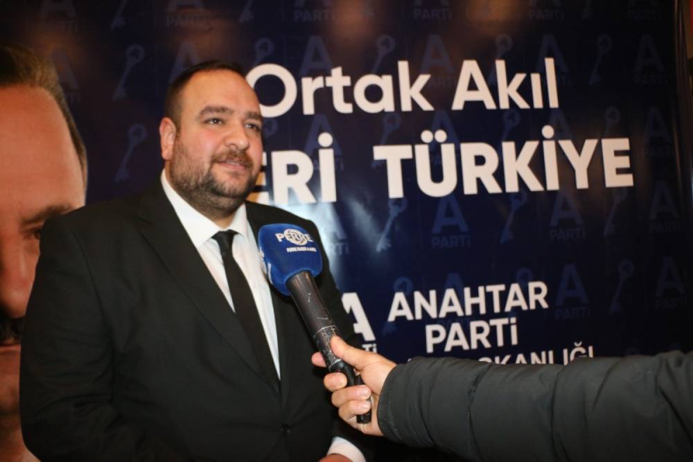Anahtar Parti İl Başkanı Alsan: ‘Kaf Dağının ardındaki hal yasası tek başına çözüm değil’ 