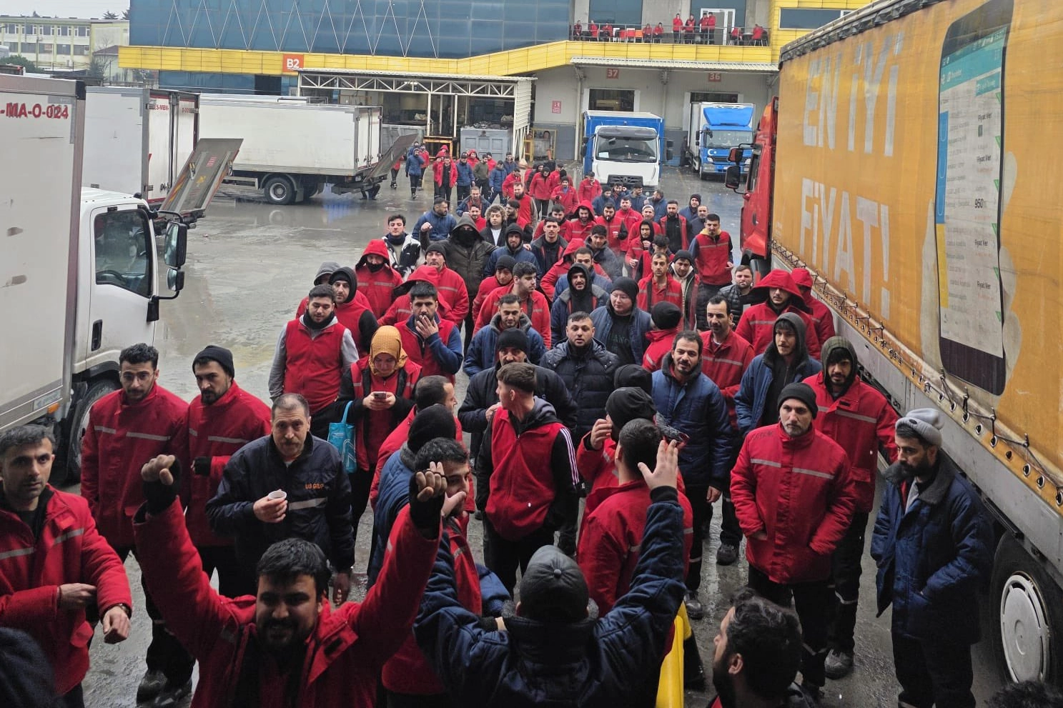 Migros, 141 &ccedil;alışanın akdini feshetti