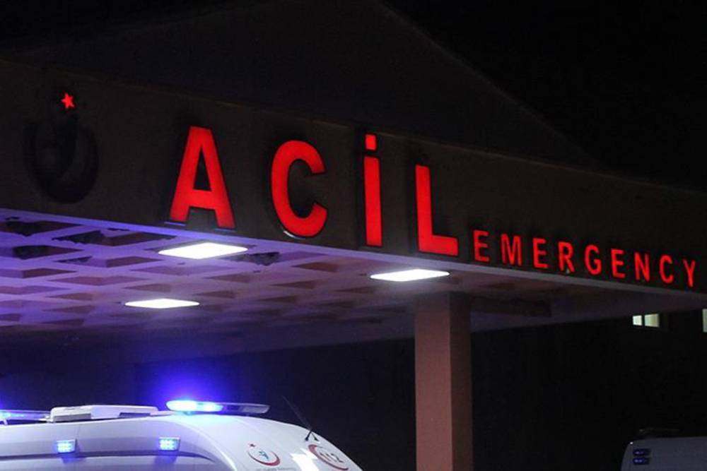 İstanbul'da silahlı ve bı&ccedil;aklı kavga: 12 yaralı, 5 g&ouml;zaltı