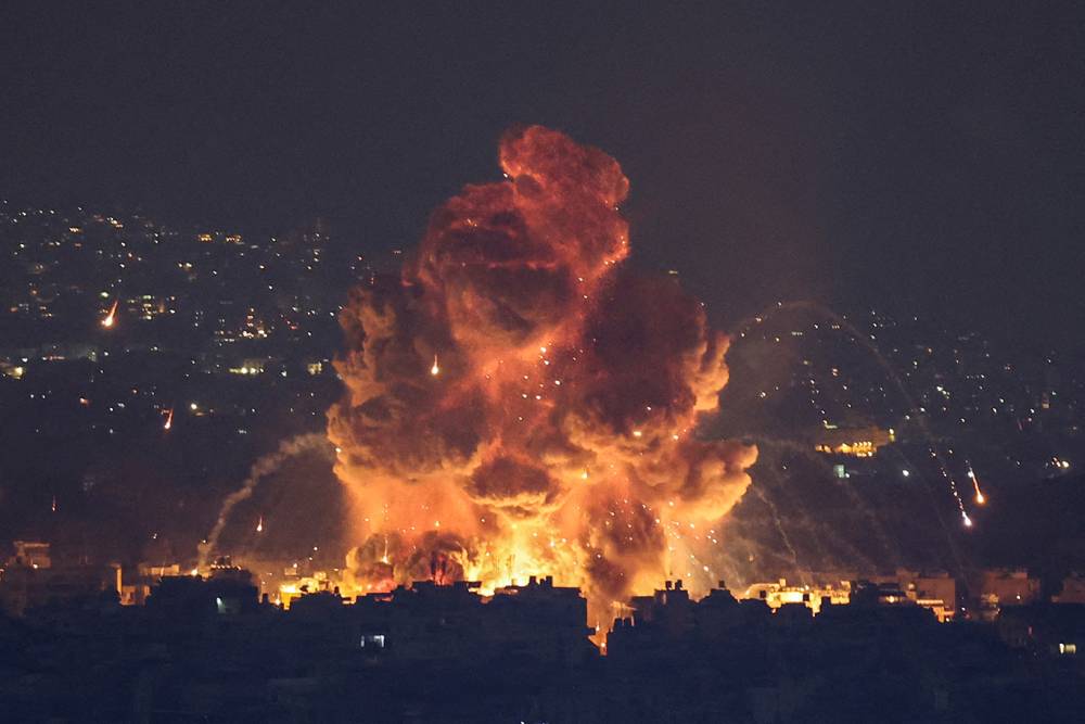 İşgal rejimi Lübnan'ı bombaladı
