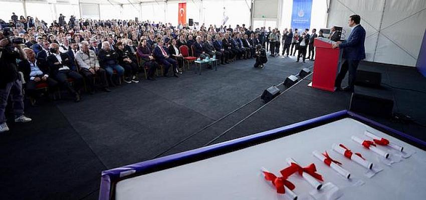 İBB ve Zeytinburnu Belediyesi ortak çalıştı 30 yıllık imar sorununu çözüldü