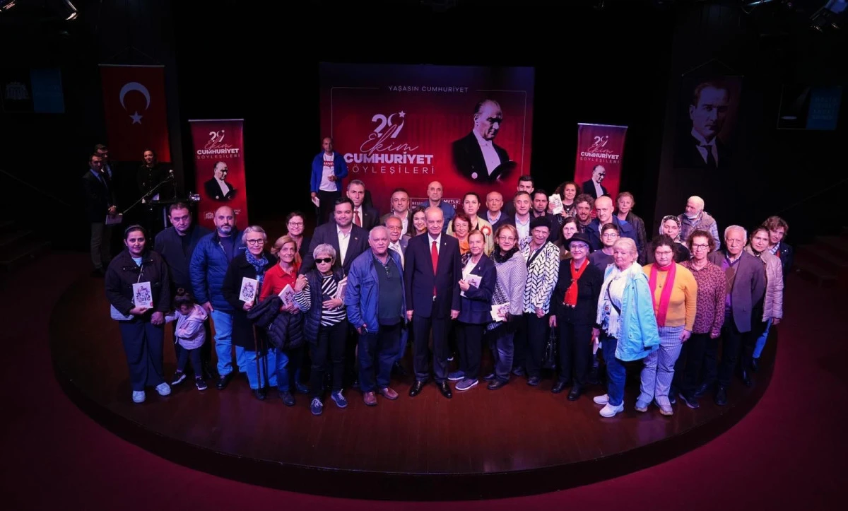 BEŞİKTAŞ’TA CUMHURİYET SÖYLEŞİLERİ’NİN KONUĞU İLKER BAŞBUĞ OLDU