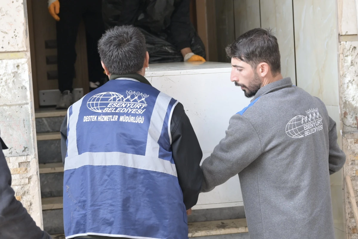 Esenyurt Belediyesi Sağanak Yağışa Karşı Teyakkuzda