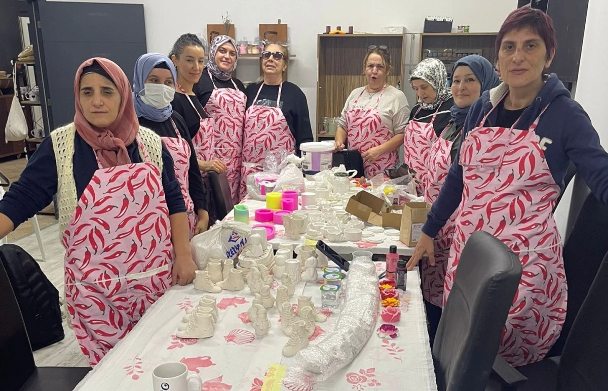 G&ouml;rme &Ouml;z&uuml;rl&uuml;ler Derneği&rsquo;nden Beyaz Baston Haftası&rsquo;nda Anlamlı Kermes