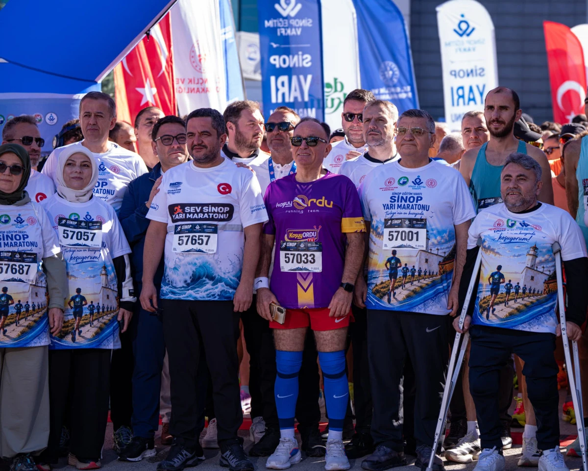 KOLTUK DEĞNEKLERİYLE Y&Uuml;R&Uuml;D&Uuml;, SİNOP&rsquo;A MARATON KOŞTURDU