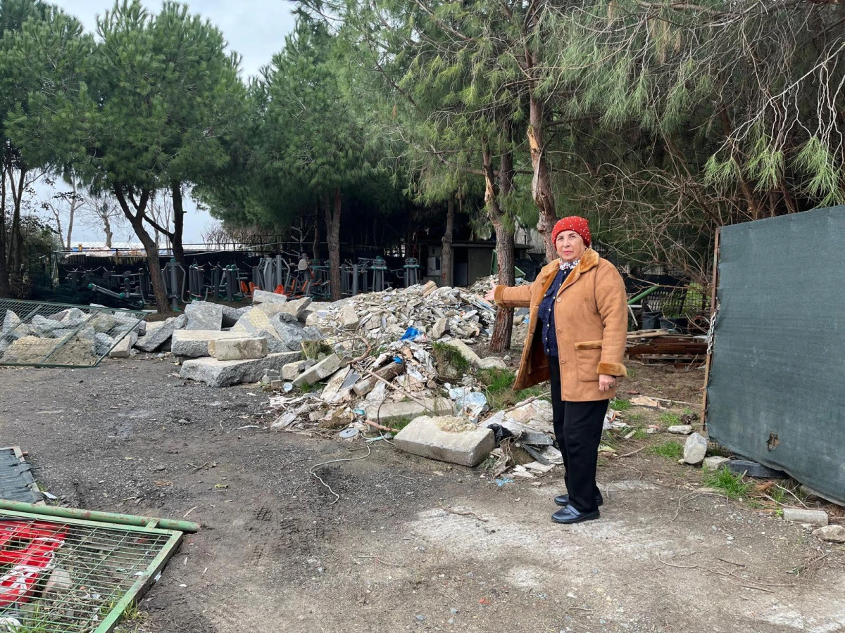 "Yeşil Alan &Ccedil;&ouml;pl&uuml;k m&uuml; Olacak?"