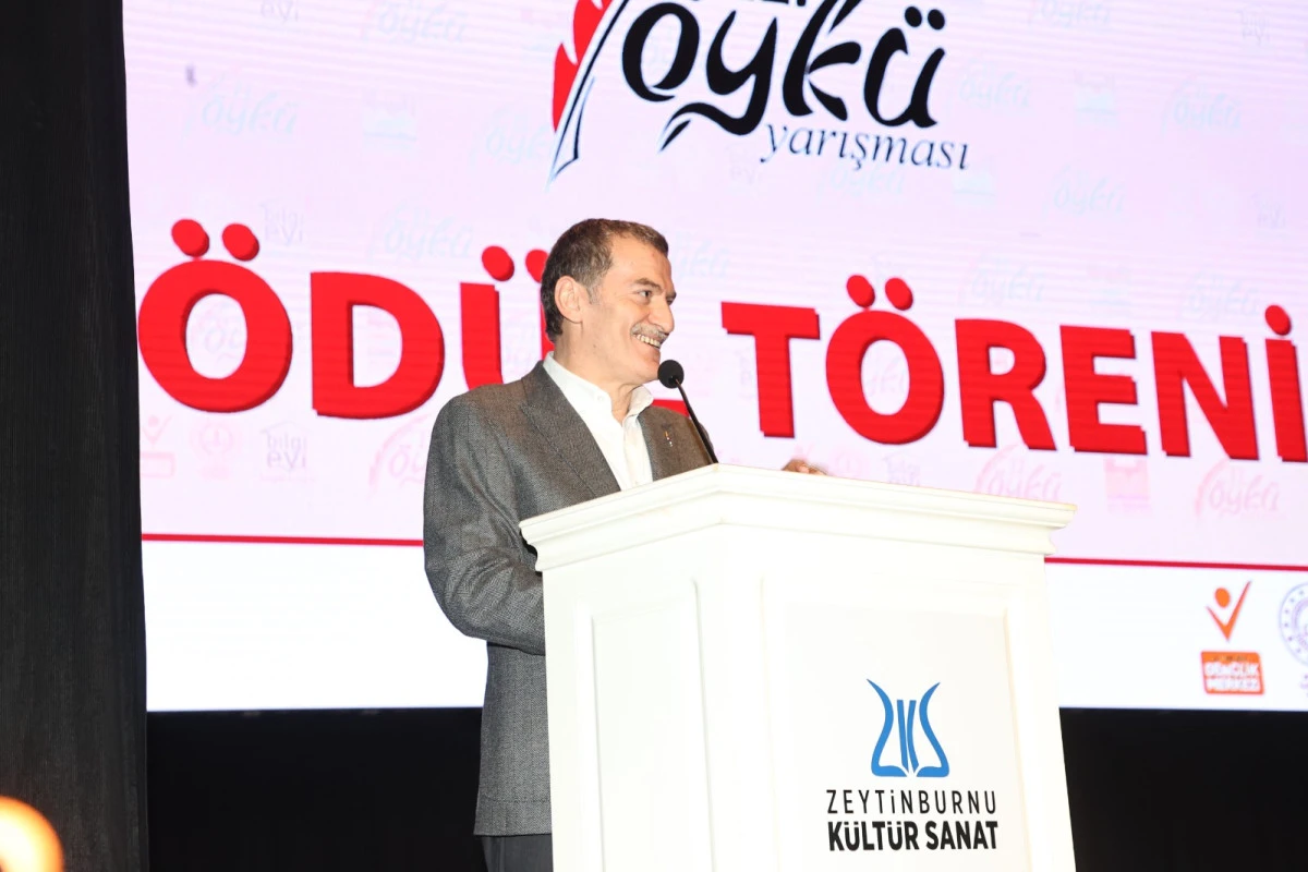 Zeytinburnu Belediyesi 11. &Ouml;yk&uuml; Yarışması &Ouml;d&uuml;l T&ouml;reni D&uuml;zenlendi